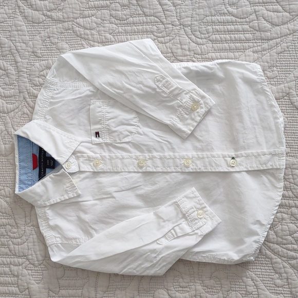 TOMMY HILFIGER Button Down - Picture 1 of 3